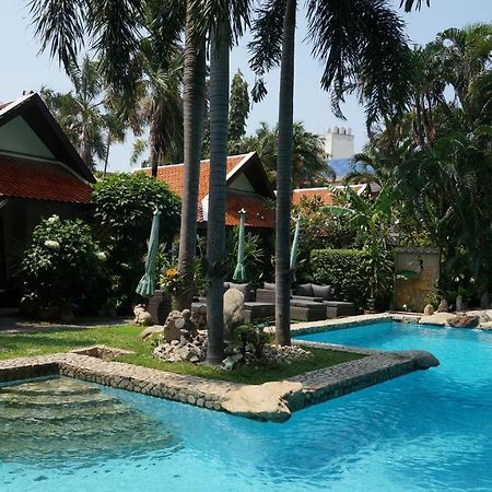 Leprive Resort Патая Екстериор снимка